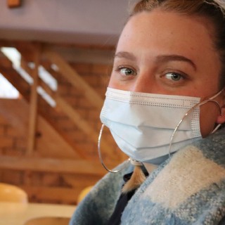 02e0f5d9c65ce983dd5b7a423522b85d