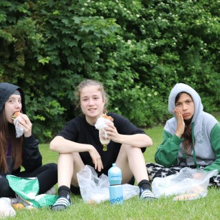 f4fdbbd37595838b878a5889b9358171