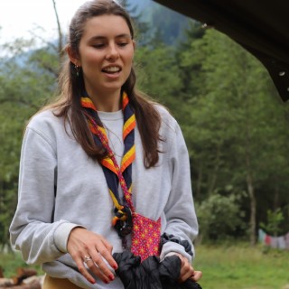 18c2496571591452f940cb945764dd0e