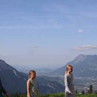 12adb6d9572f046a1e158caff88ec28d