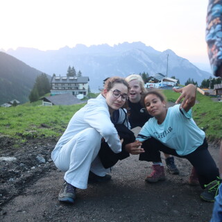 2c56b97eb078ab72bc6d064dc8338f05