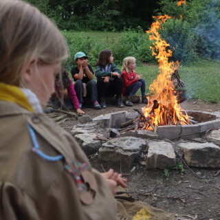 2b5c81fce2bb0ffc4421f92d2dac62a0